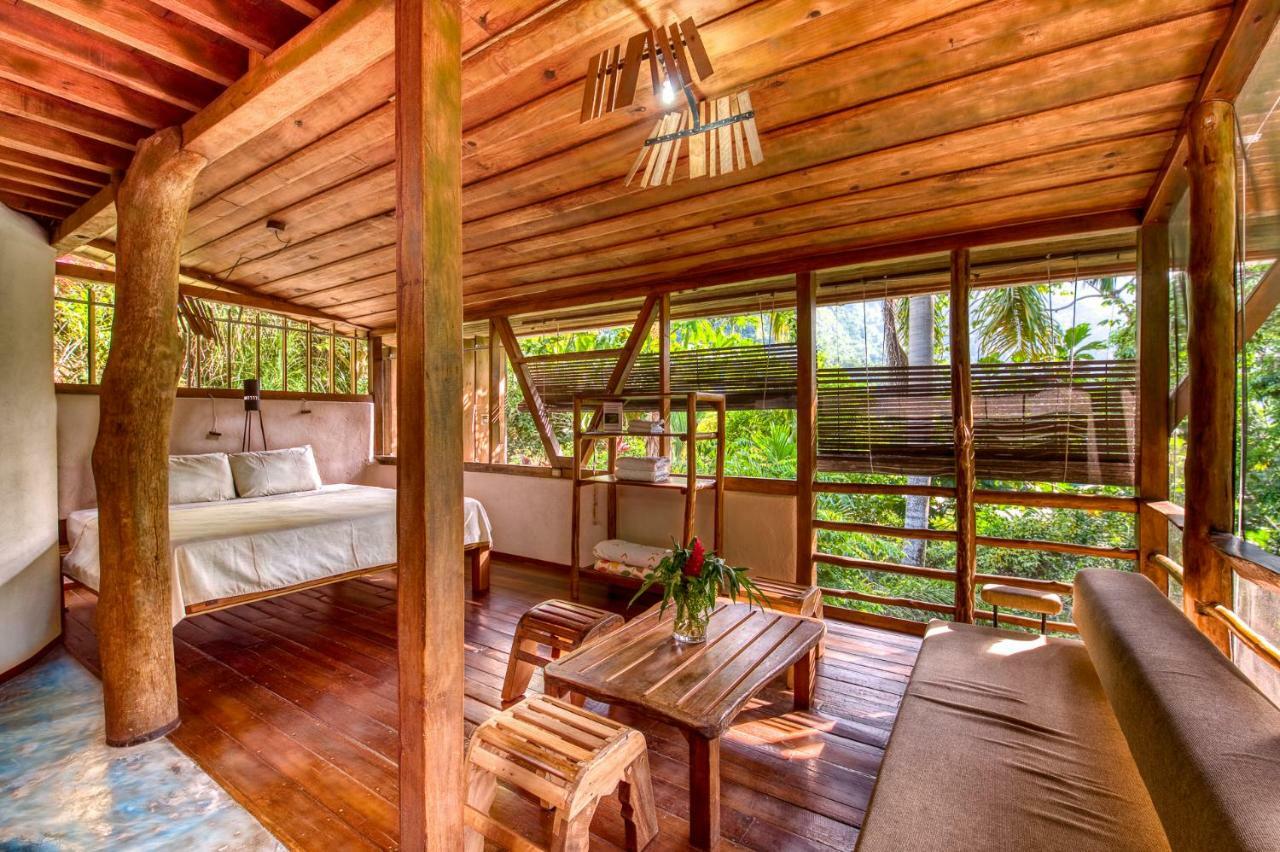 Omega Tours Eco-Jungle Lodge La Ceiba Buitenkant foto