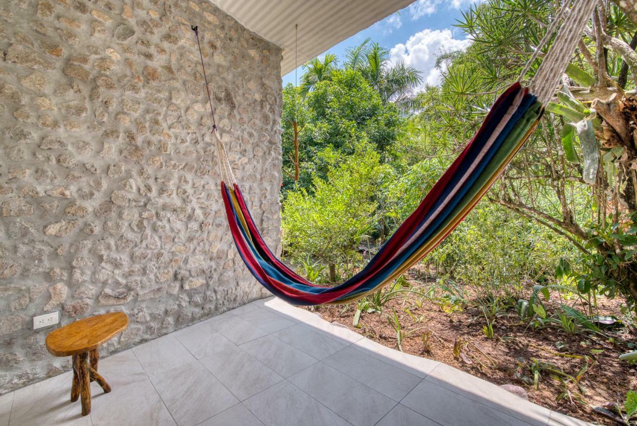 Omega Tours Eco-Jungle Lodge La Ceiba Buitenkant foto