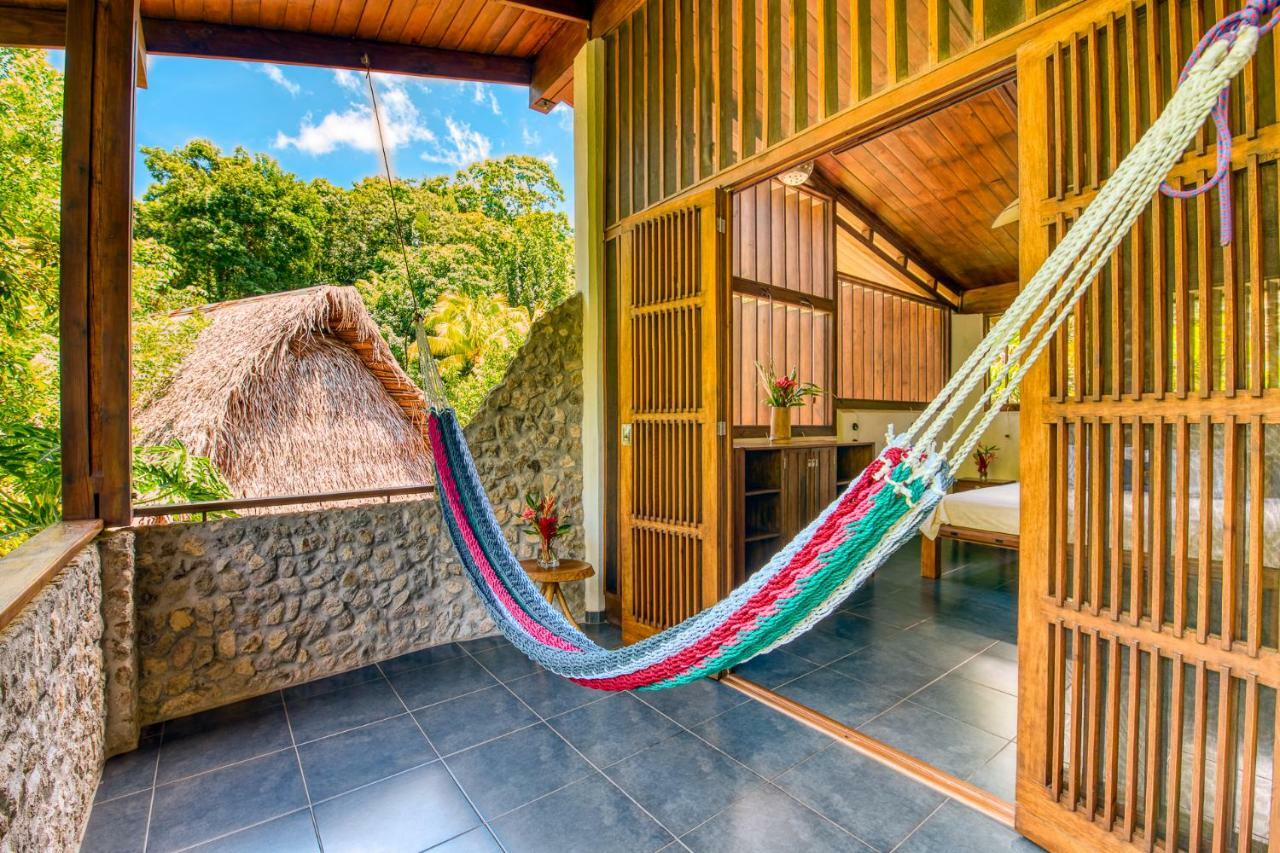 Omega Tours Eco-Jungle Lodge La Ceiba Buitenkant foto