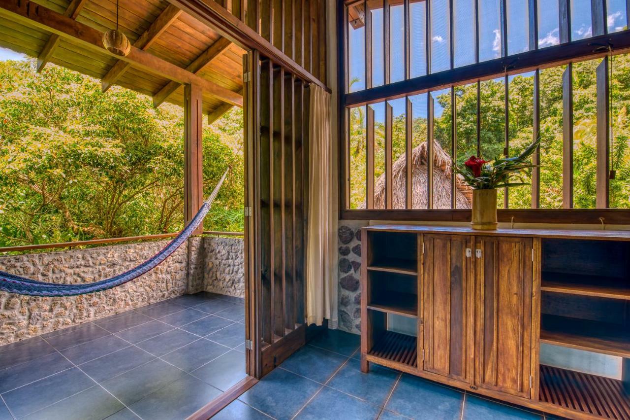 Omega Tours Eco-Jungle Lodge La Ceiba Buitenkant foto